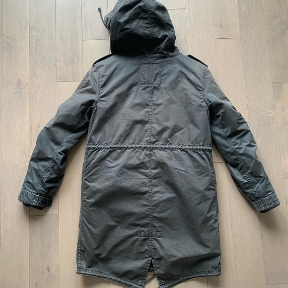 Aritzia TNA Britannia Fleece Lined Parka in Combat Size S - Picture 4 of 8